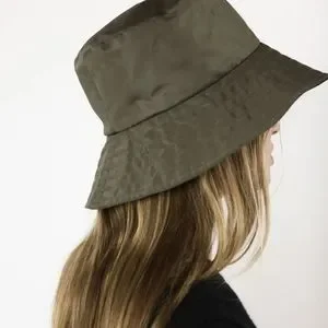 FRANKLIN JANESSA LEONE Janessa Leone Franklin Bucket Hat Khaki JLAW2184 - Free  main image 3